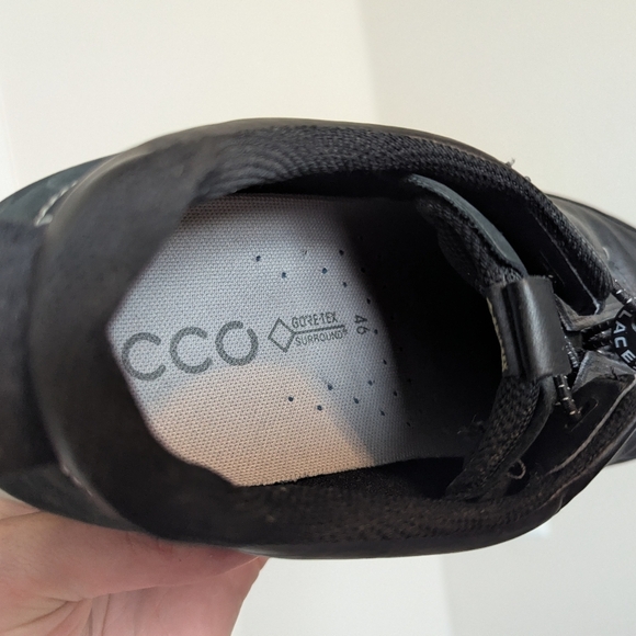 ECCO Black Leather Multi Vent Gore-tex Hiking Shoe sz 12 - Picture 5 of 8